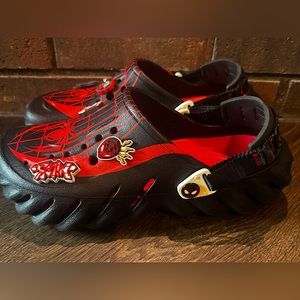 Crocs Team Spider-Man Echo Clogs
Men’s (8)Women’s (10)